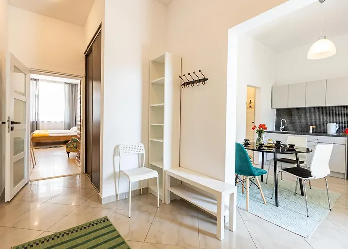 Vintage Senacka 9/7 Apartman *