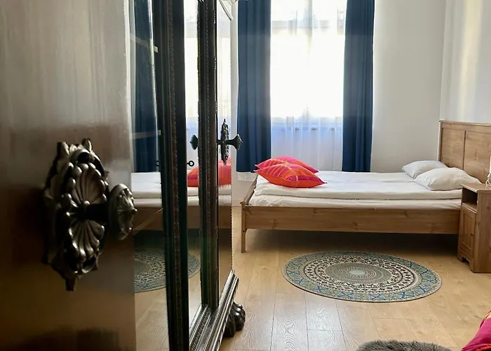 Vintage Senacka 9/7 Krakkó