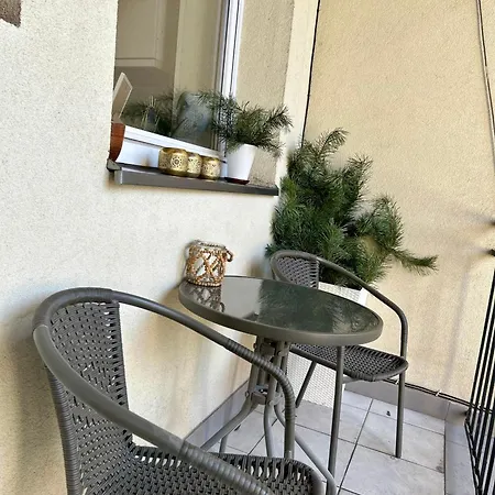 Vintage Senacka 9/7 Daire