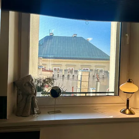 Vintage Senacka 9/7 דירה